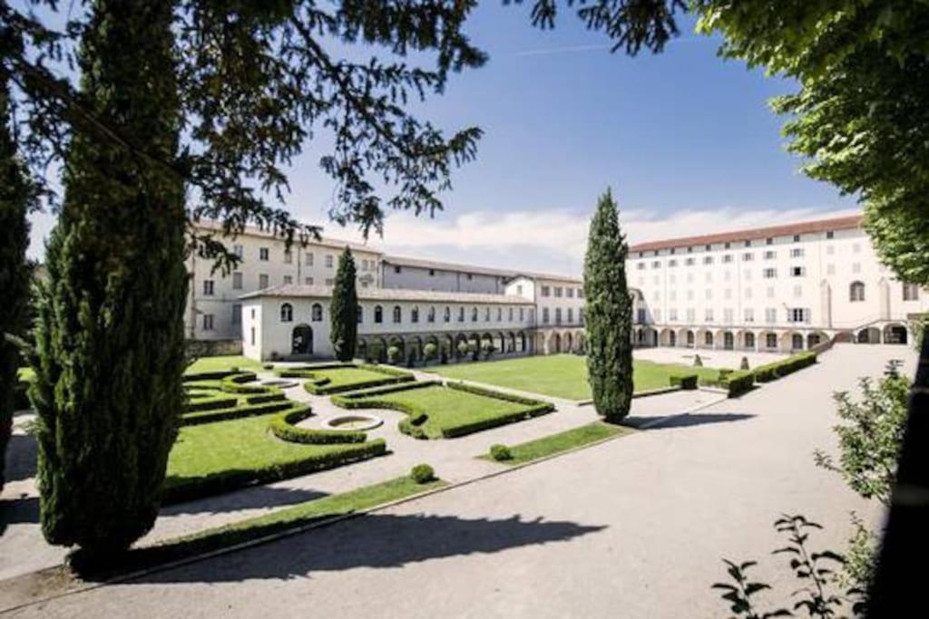 Studio Moderne, Terrasse Et Parking Romans-sur-Isere Bagian luar foto